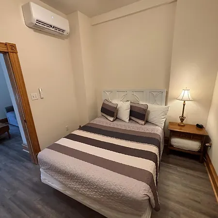 Hermann Crown Suites-2