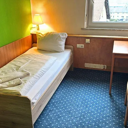 Hotel Relax-3