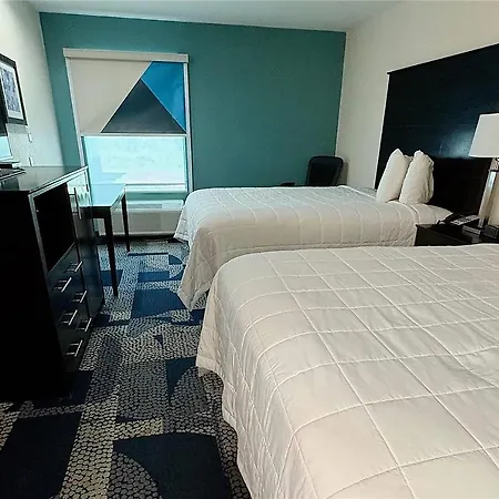 Baymont By Wyndham Iowa Lake Charles-2