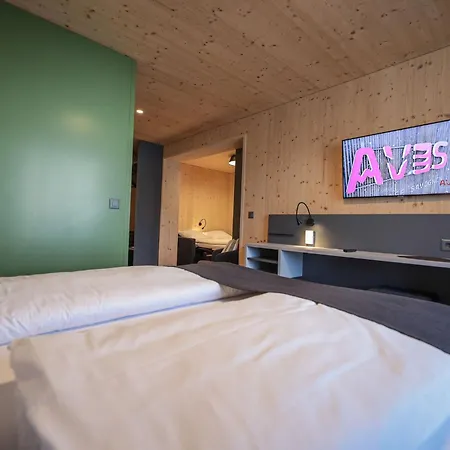 Aves Hotel Savognin-3
