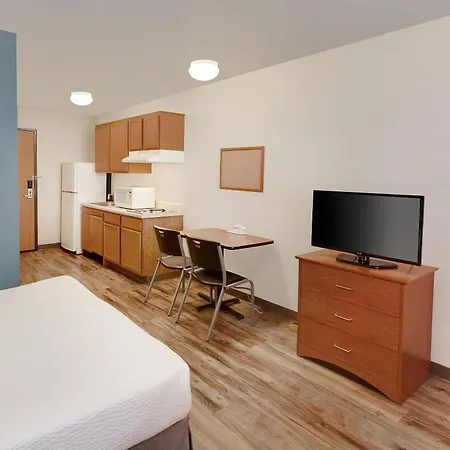 Woodspring Suites Council Bluffs-3