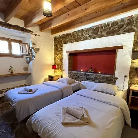 Cinco Lunas VEGETARIAN Guesthouse-2