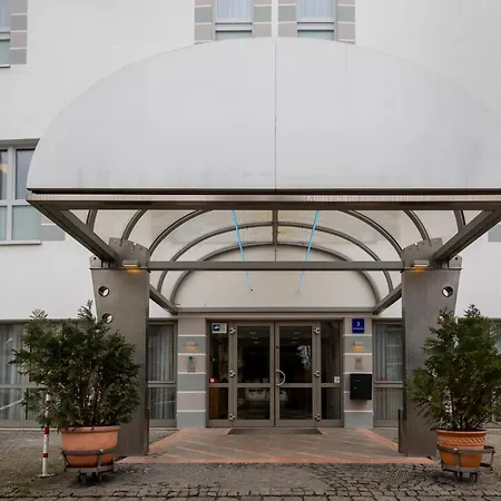 Ibis Styles Rosenheim-3