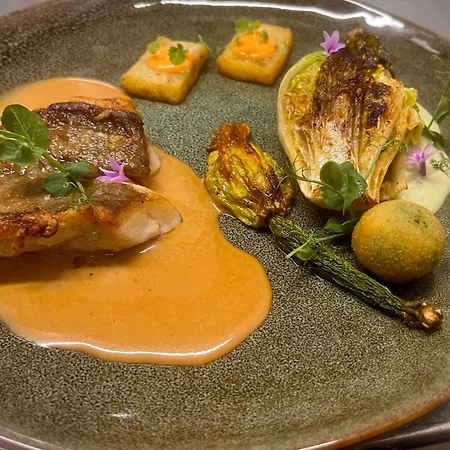 Hôtel De France - Restaurant L'insolite-3