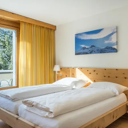 Hotel Chesa Surlej-2