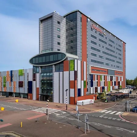 Hampton By Hilton Liverpool John Lennon Airport-2