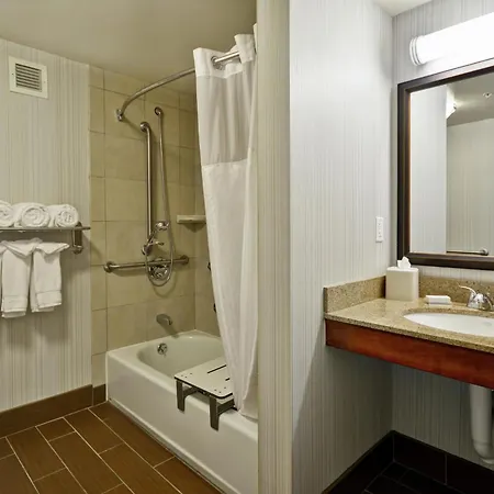 Hilton Garden Inn Fort Collins-3
