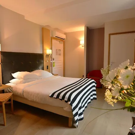 Hotel Relais De La Cote D'or-3