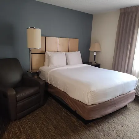 Sonesta Simply Suites Philadelphia Mount Laurel-3