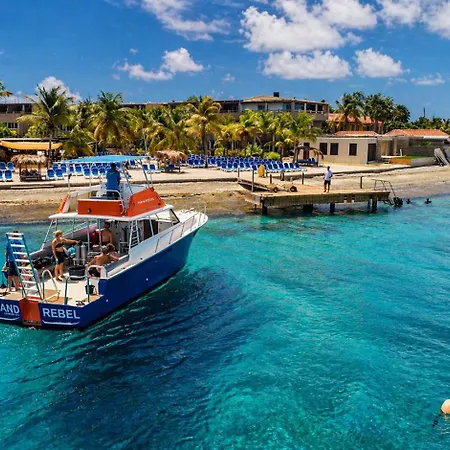 Eden Beach Resort - Bonaire-2