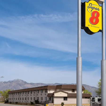 Super 8 By Wyndham Ogden, Utah-3