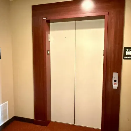 Americas Best Value Inn Big Lake Becker-3