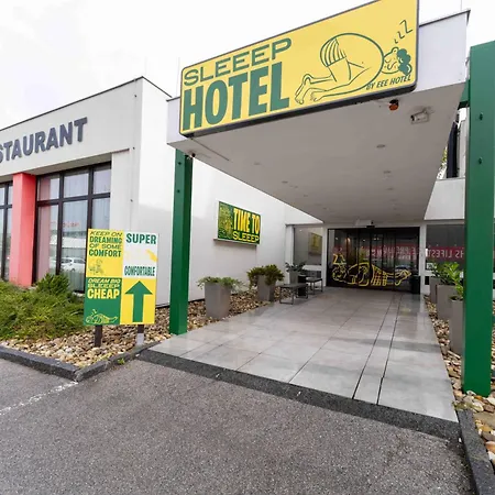 SLEEEP Hotel Vösendorf-2