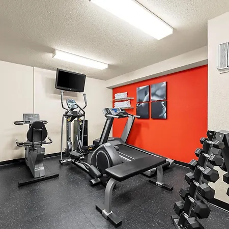 Travelodge Suites By Wyndham Regina - Eastgate Bay-2