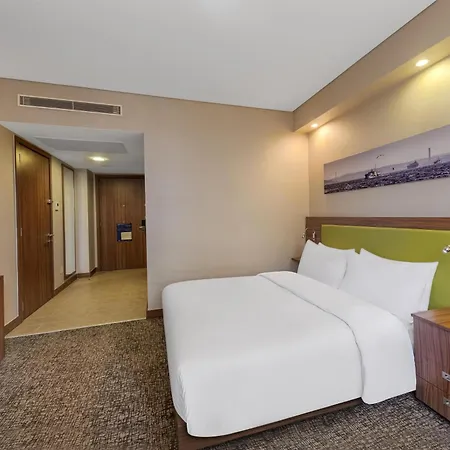 Hampton By Hilton Istanbul Kayasehir-3