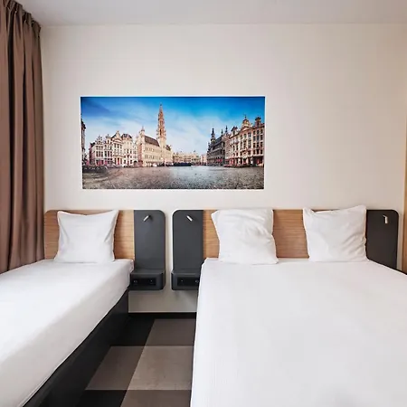easyHotel Brussels City Centre-2