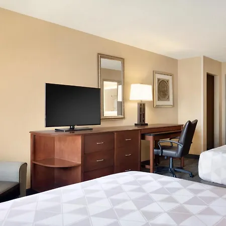 Holiday Inn National Airport/Crystal City By Ihg-3