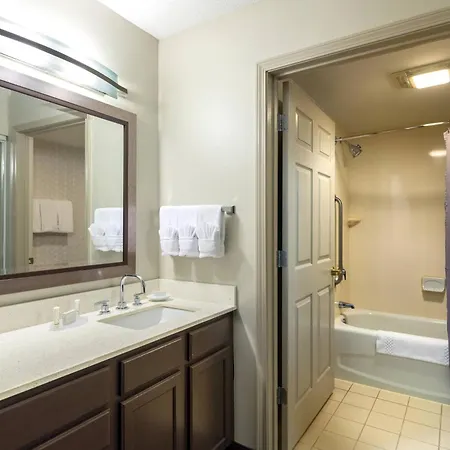 Residence Inn By Marriott Boston Franklin-2