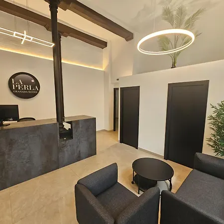 La Perla Granada Suites-2