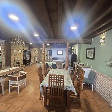 La Casona del Rio Abion-2