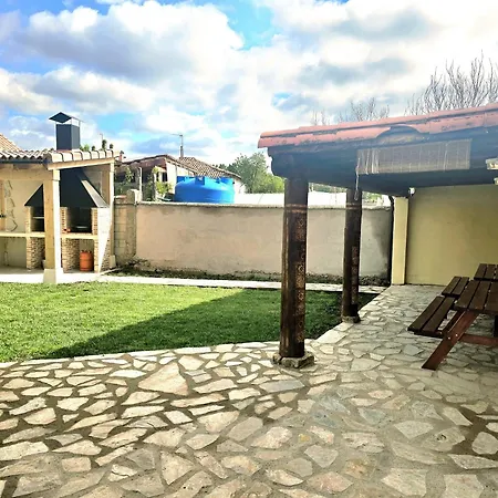 La Casona del Rio Abion-3