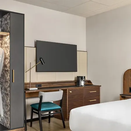 Hyatt Centric Montreal-2