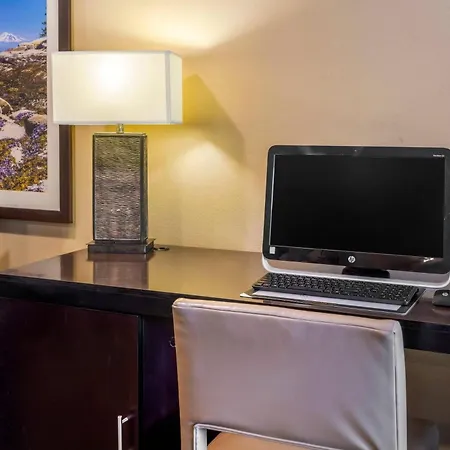 Comfort Inn Colville-2