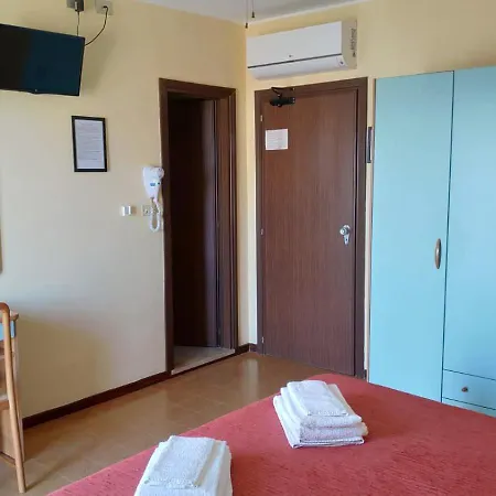 Hotel Raimondi-3