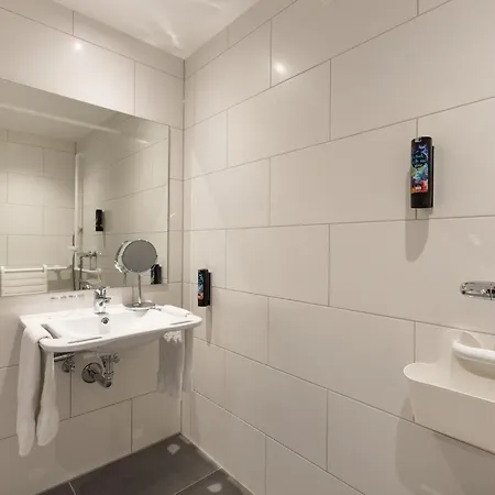 Holiday Inn-The Niu, Wave Karlsruhe Oststadt By Ihg-2