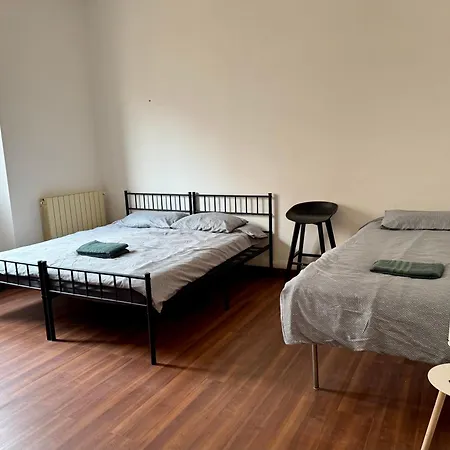 THE SHUTTLE ROOMS - al porto - fortezza - vicino Prefettura-3