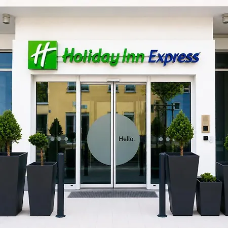 Holiday Inn Express Munich Airport - Erding By Ihg-3