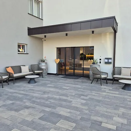Hotel Cornelian Suites & Rooms-3