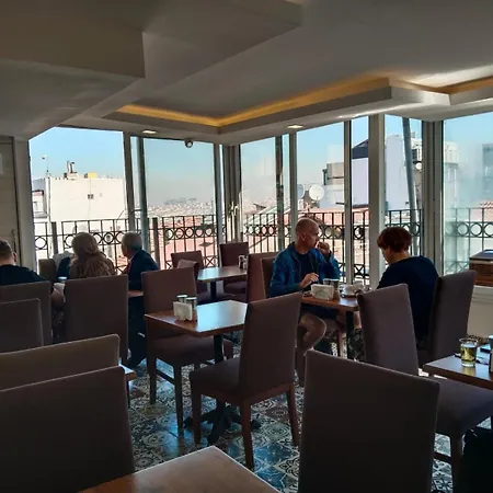 Pera Arya Hotel-3