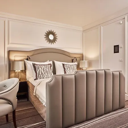 Britannia Hotel-3