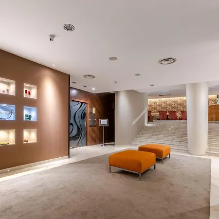 Aston Hotel-2