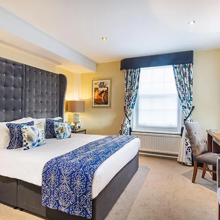 The Golden Fleece Hotel, Thirsk, North Yorkshire - The Coaching Inn Group-3