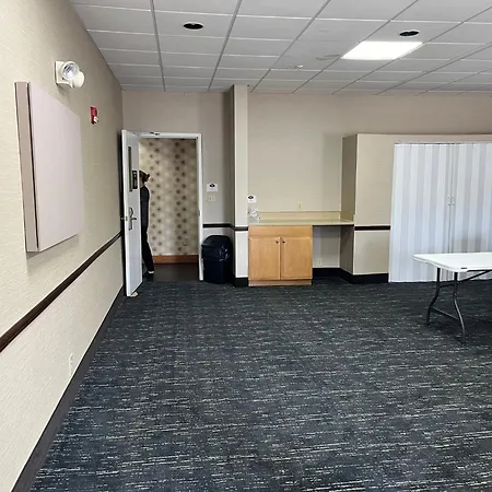 Hampton Inn Marysville-2