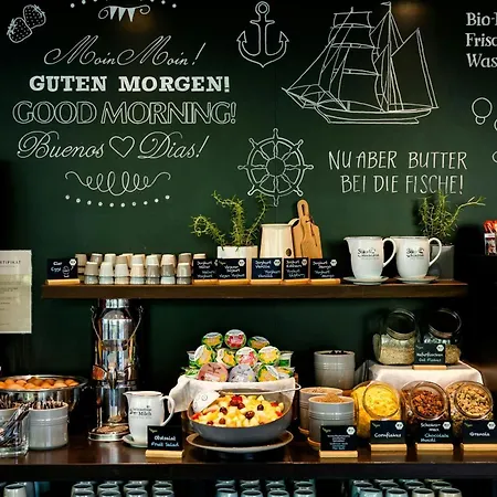 Motel One Hamburg-Alster-3