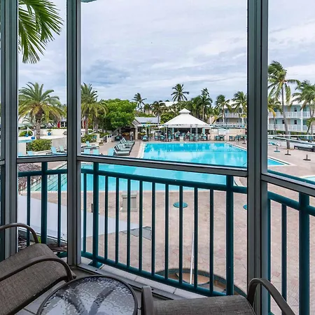 Tween Waters Island Resort & Spa-2