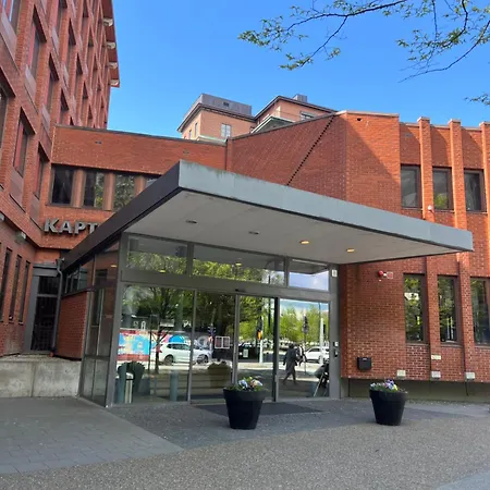 Sky Hotel Malmoe City-3