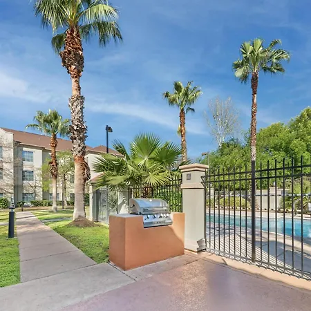 Homewood Suites Laredo At Mall Del Norte-2