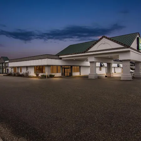 Quality Inn & Suites-2
