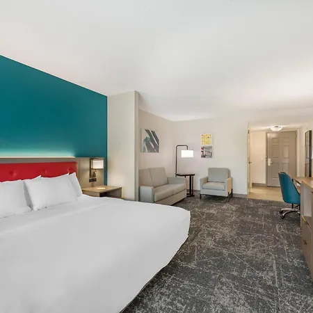 Comfort Inn & Suites Dover-3
