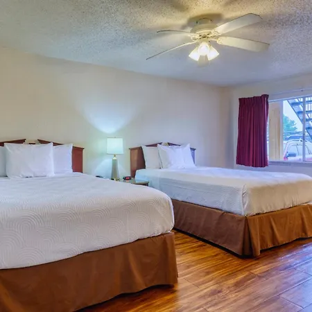 Executive Inn & Suites-3
