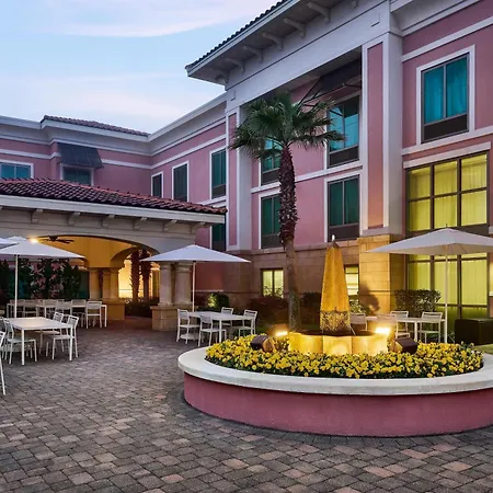 Hampton Inn & Suites Destin-2
