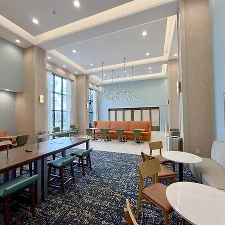 Hampton Inn And Suites Robbinsville-2