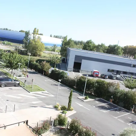 Ibis Budget Porte de Camargue-3