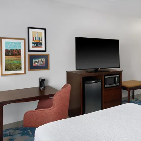 Hampton Inn Poplar Bluff-2