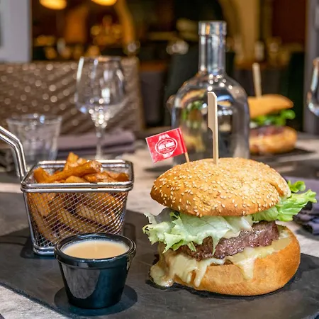 Hôtel-Restaurant Logis l'Aubrac Laguiole-2