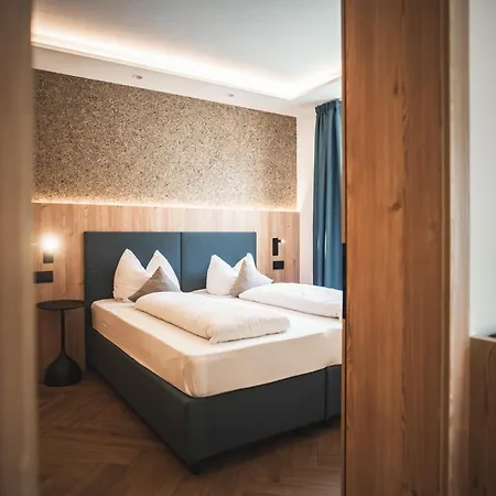 Hotel Berghang-2